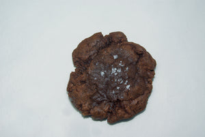 Salted Brownie Cookie Kit